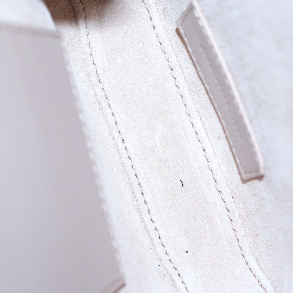 Saint Laurent Paris le 5 a 7 Cassandra Leather Shoulder Bag Ivory — view 8