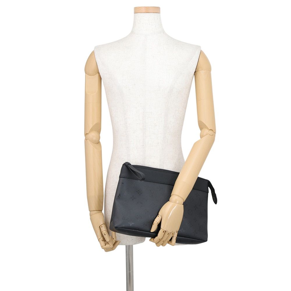 Louis Vuitton Clutch Monogram Midnight Pochette Voyage Souple Black — view 4
