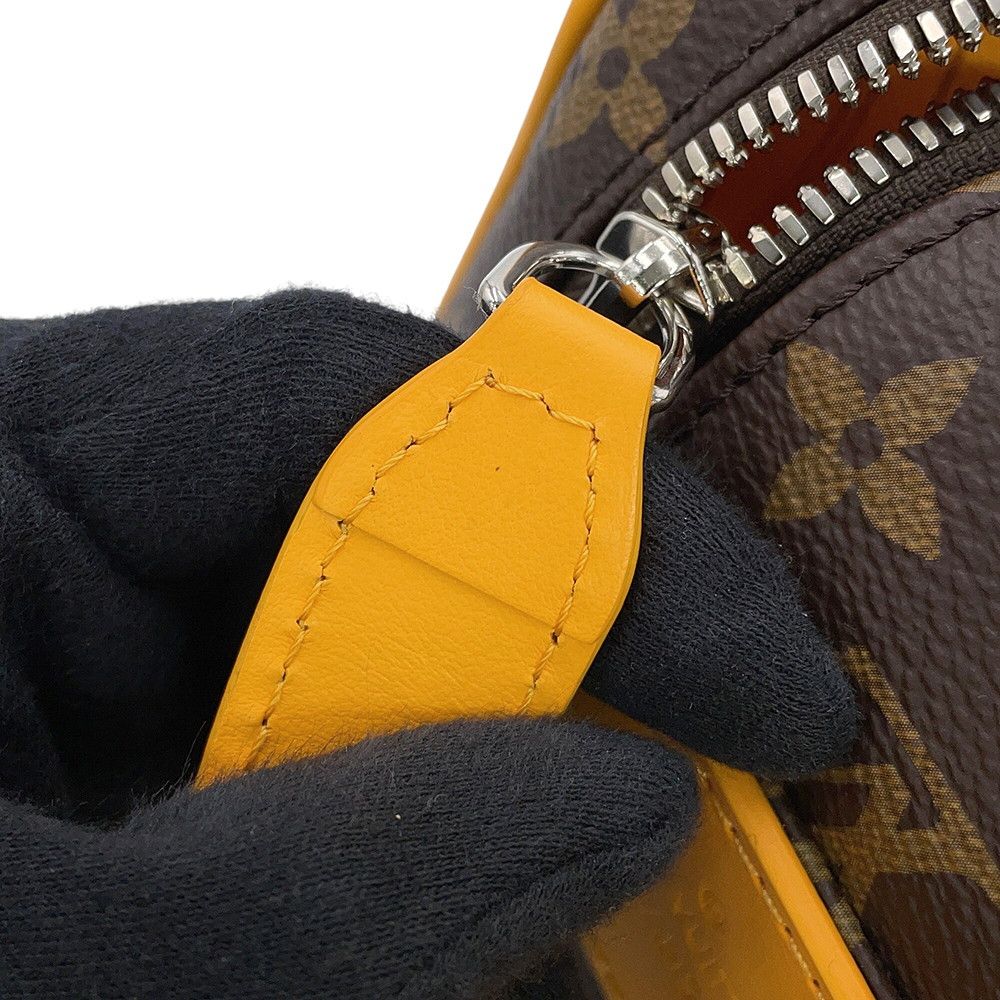 Louis Vuitton Monogram Dopp Kit Handbag — view 8