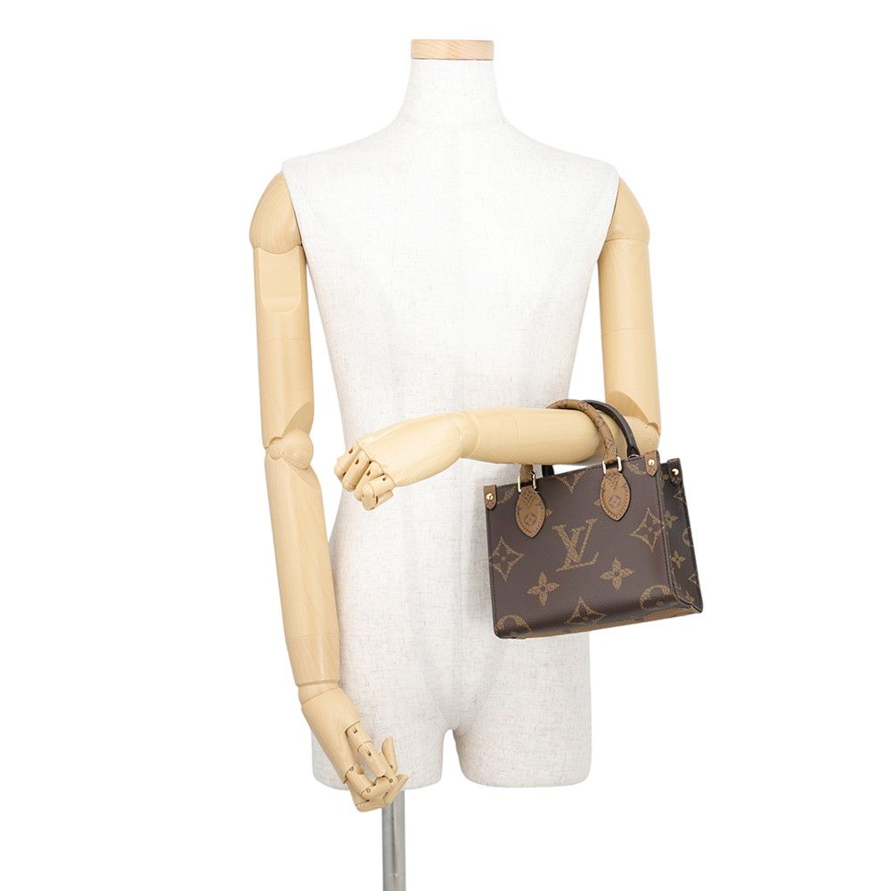 Louis Vuitton Monogram Reverse On The Go BB 2-Way Shoulder Bag — view 4