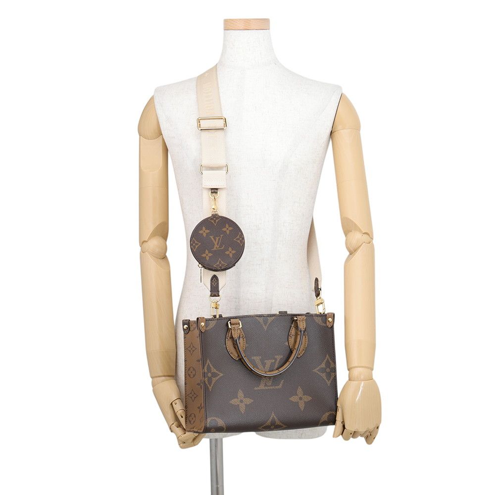 Louis Vuitton Monogram Reverse Giant On The Go PM 2-Way Tote Bag — view 5