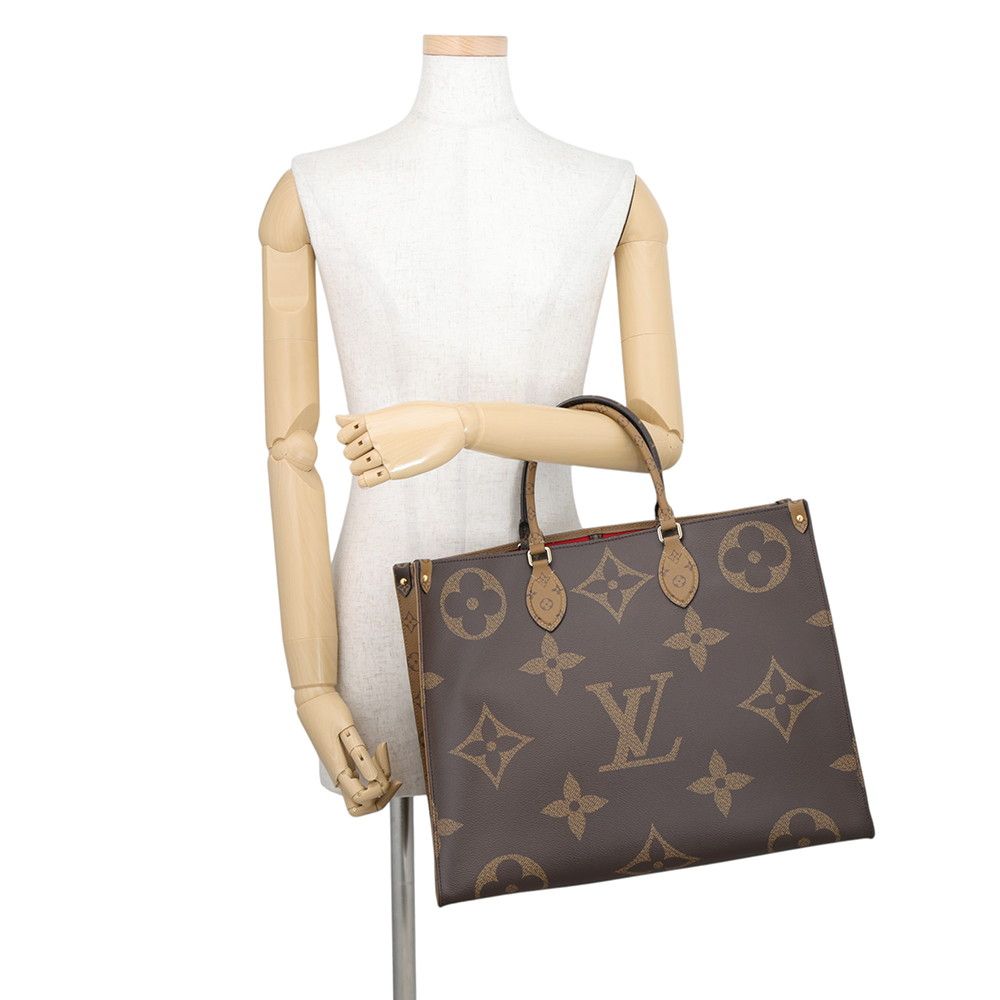 Louis Vuitton Tote Monogram Reverse Giant On The Go GM 2-Way Shoulder Bag — view 4