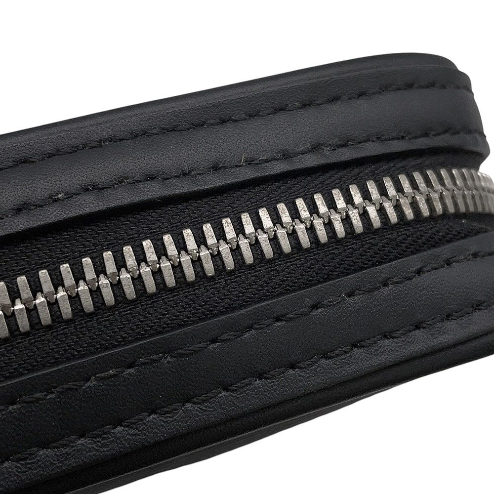 Louis Vuitton Shoulder Bag Epi Danube PM LV Circle Black — view 7