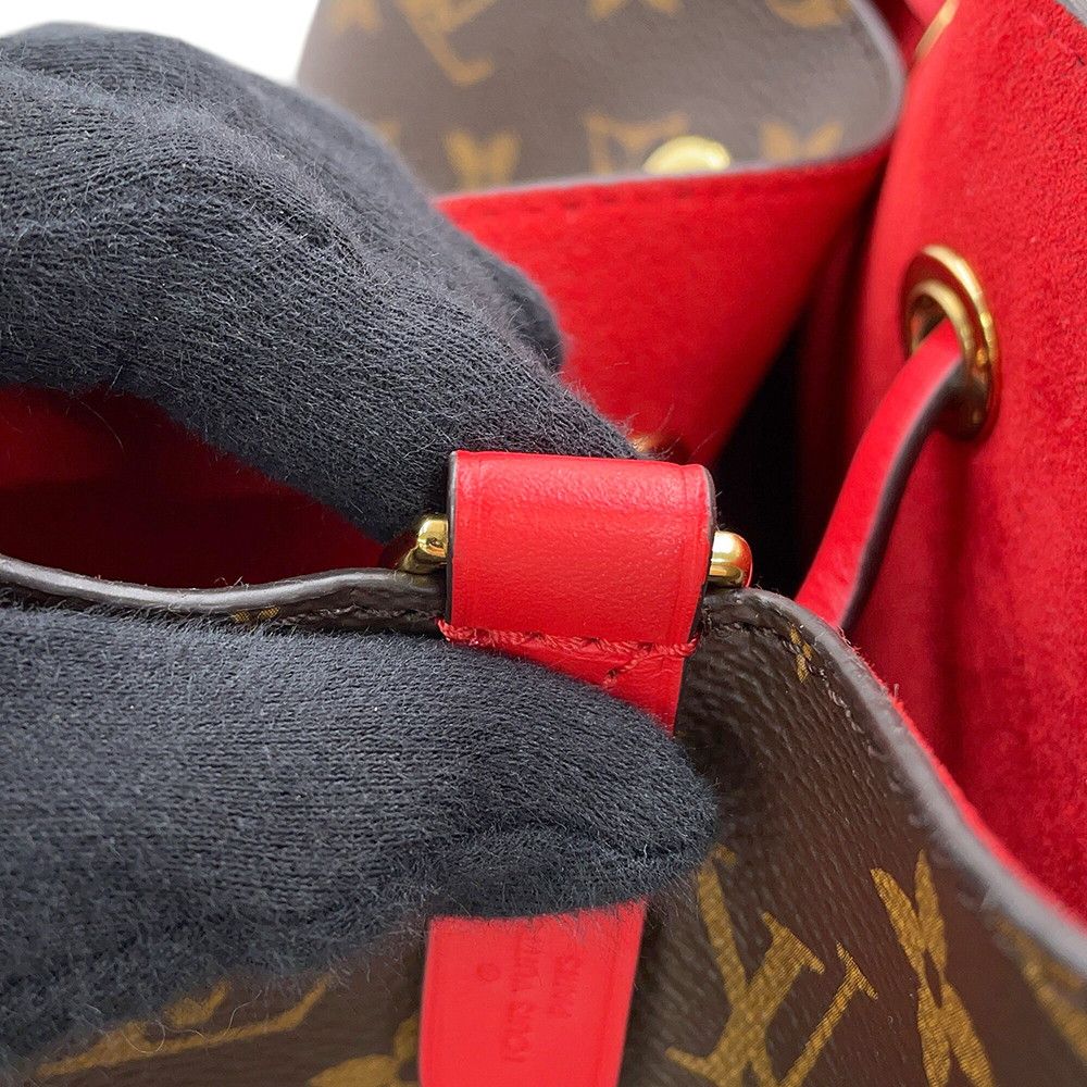 Louis Vuitton Shoulder Bag Monogram Neo Noe MM 2-Way — view 7