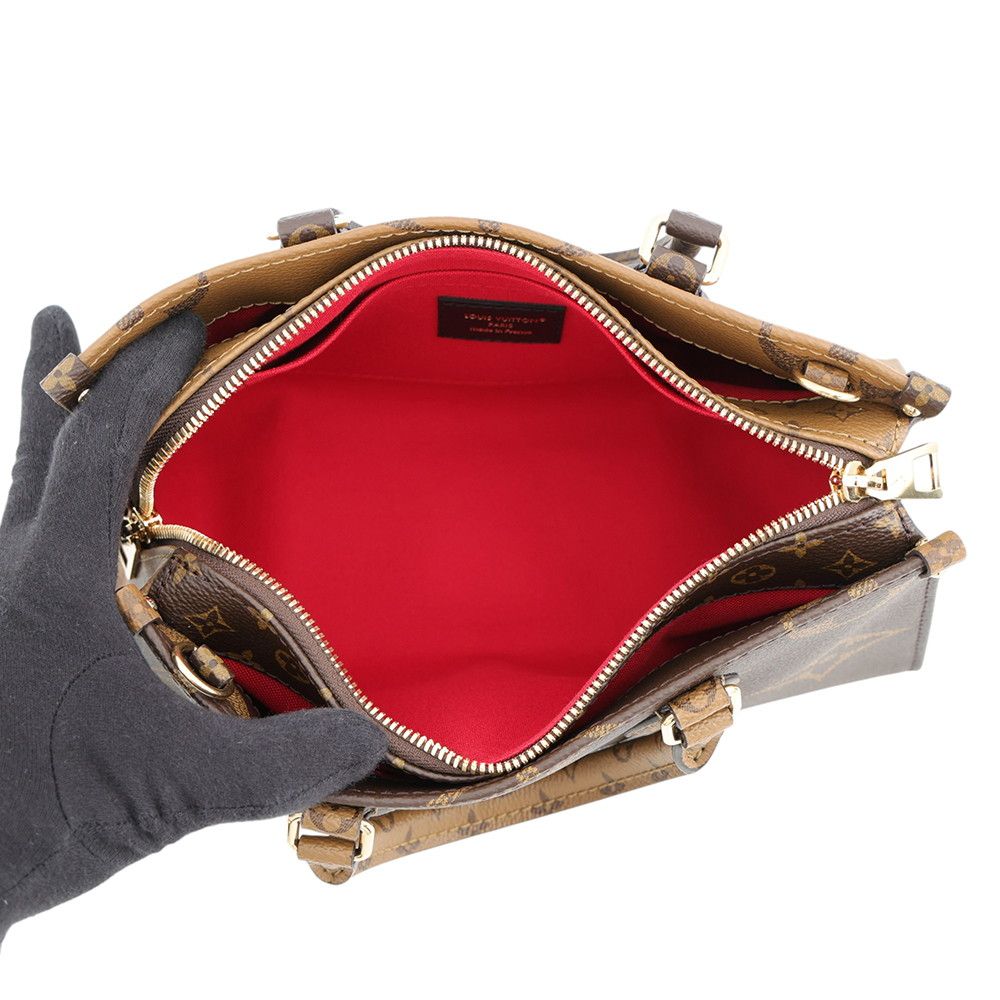 Louis Vuitton Monogram Reverse Giant On The Go East West Chain Tote Bag — view 7