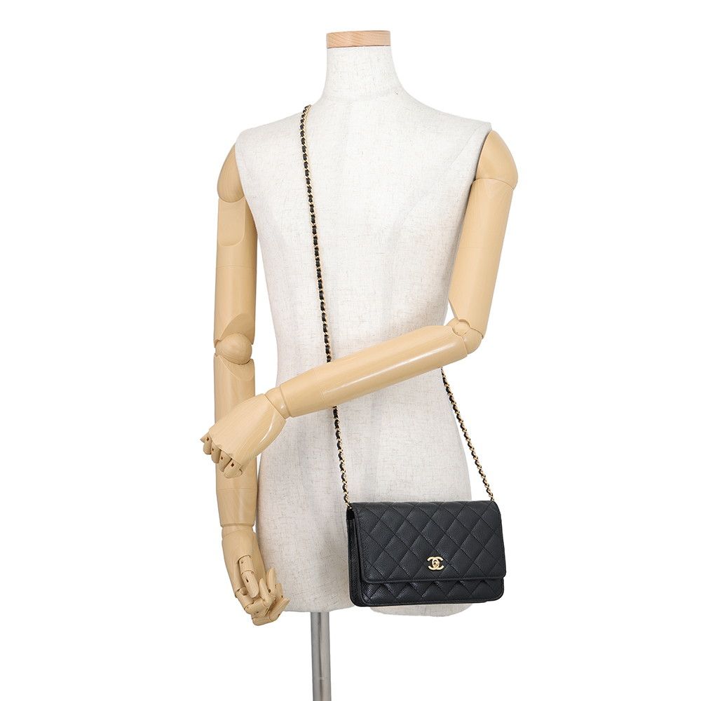 Chanel Chain Wallet Classic Quilted CC Logo Caviar Leather Black Shoulder Bag — view 4