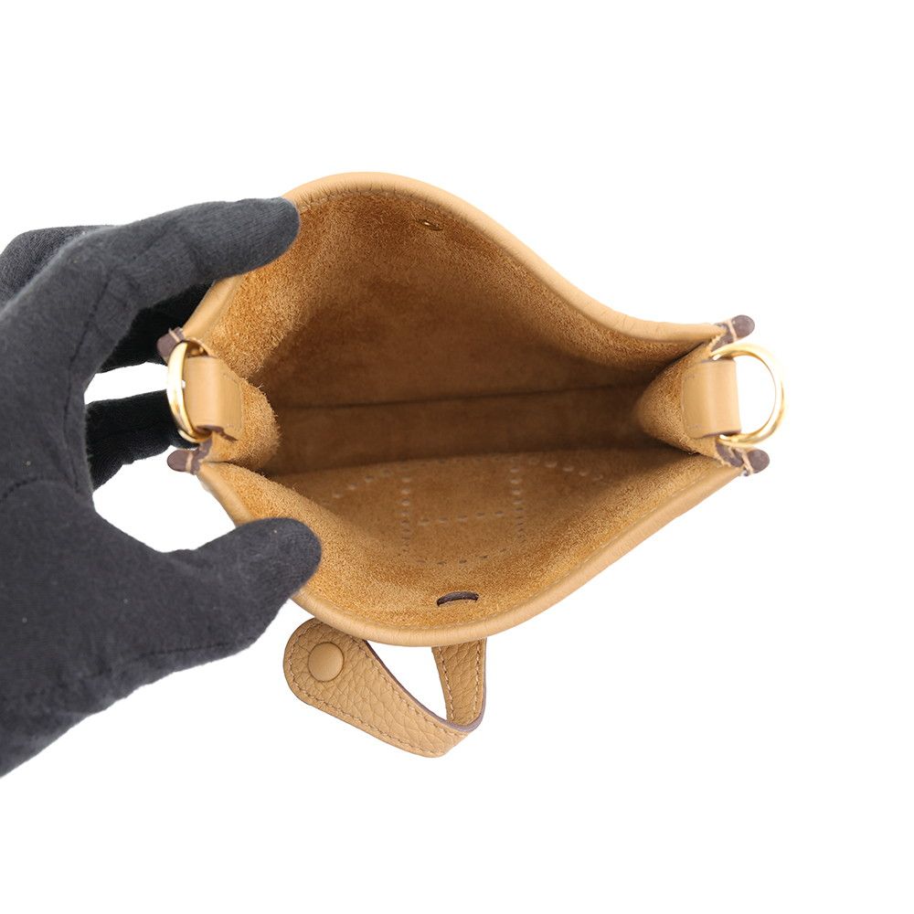 Hermes Shoulder Bag Evelyne TPM 85 Amazon Biscuit Nata Gold Taurillon Clemence — view 5