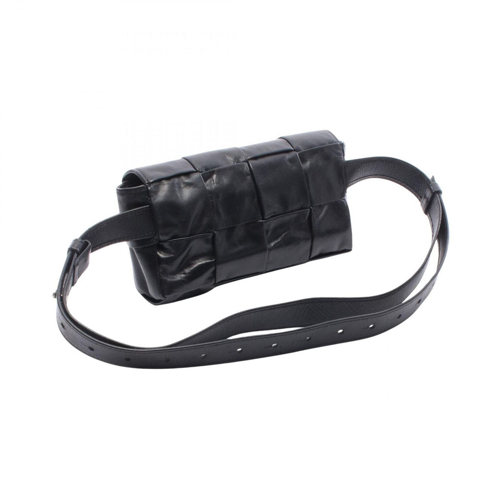 Bottega Veneta Waist Bag Cassette Maxi Intrecciato Black Leather — view 2