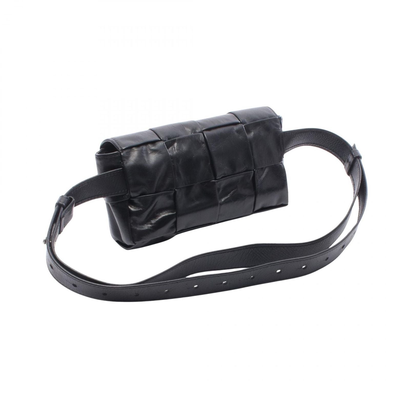 Bottega Veneta Waist Bag Cassette Maxi Intrecciato Black Leather — view 2