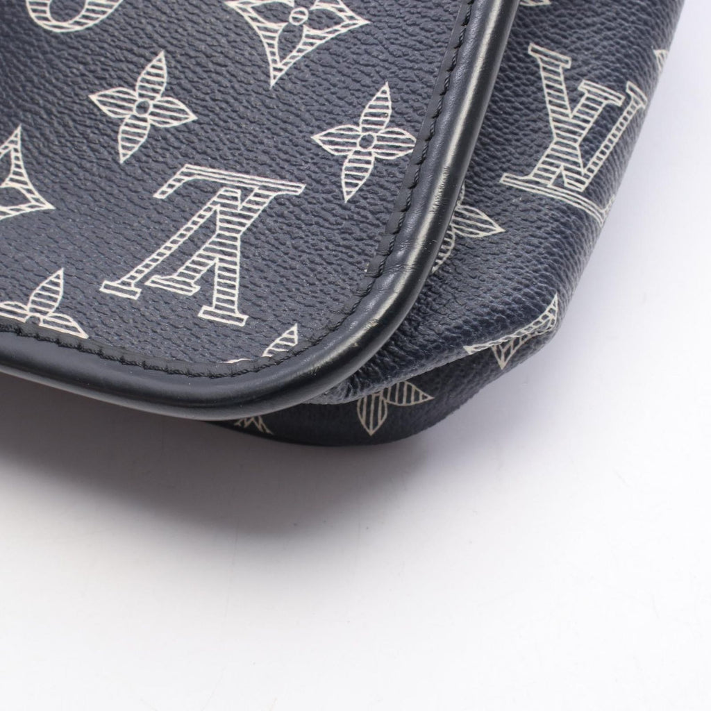 Louis Vuitton Shoulder Bag Messenger BB Navy Canvas Leather — view 7