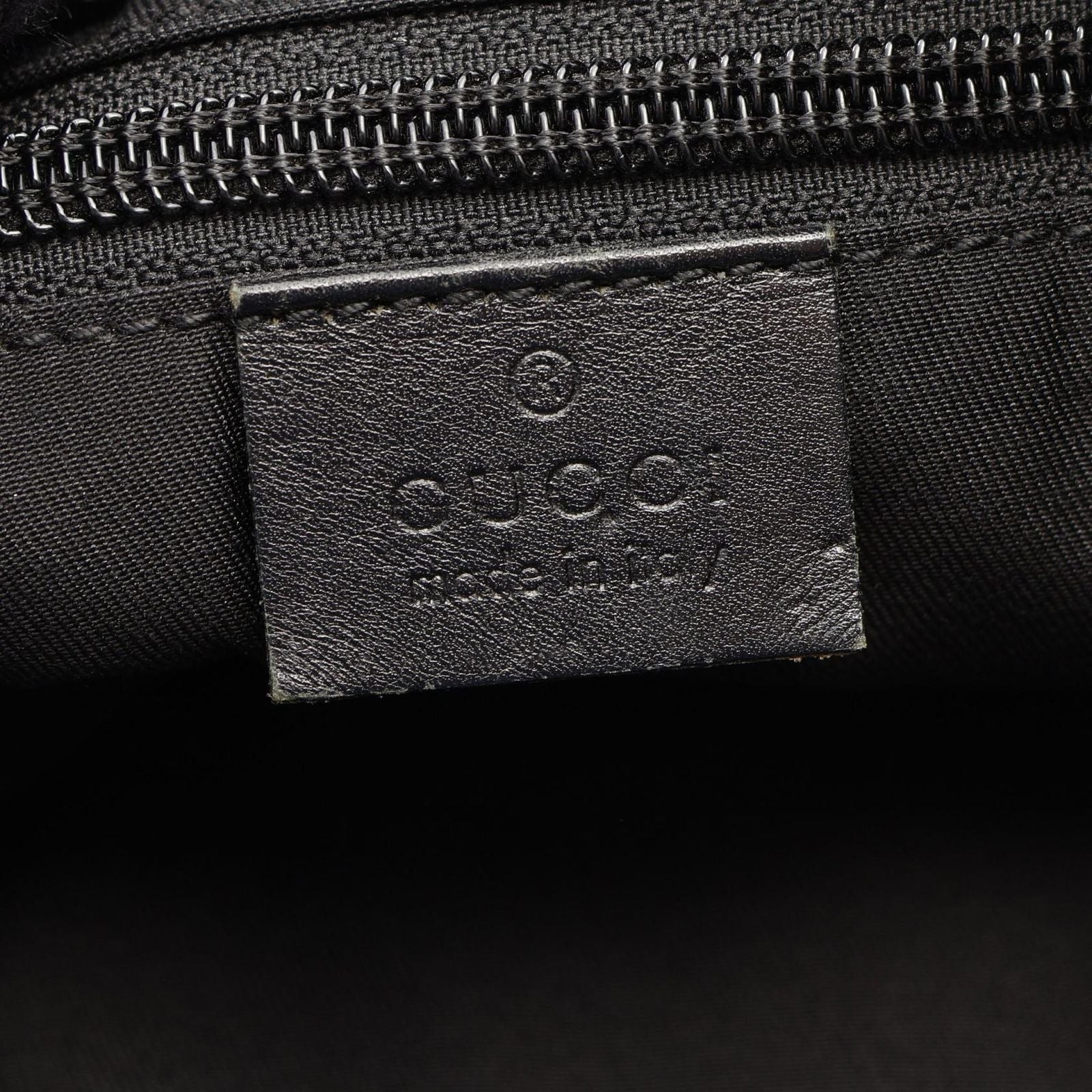 Gucci Shoulder Bag GG Canvas Black — view 4