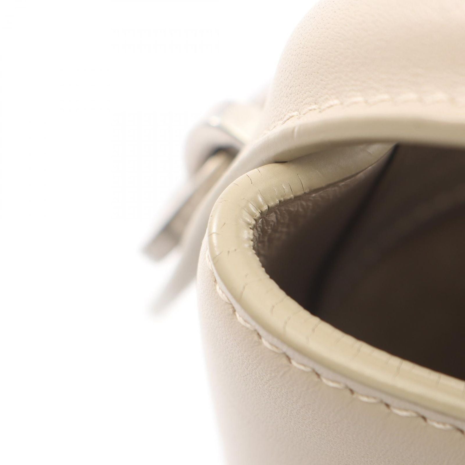 Saint Laurent Paris le 37 Small 2-Way Beige Leather Handbag — view 6