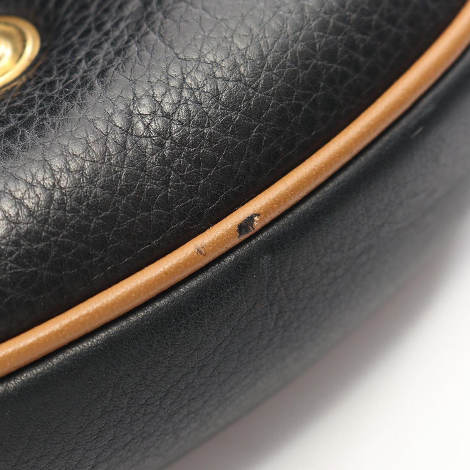 Celine Shoulder Bag Black Leather Pouch — view 5