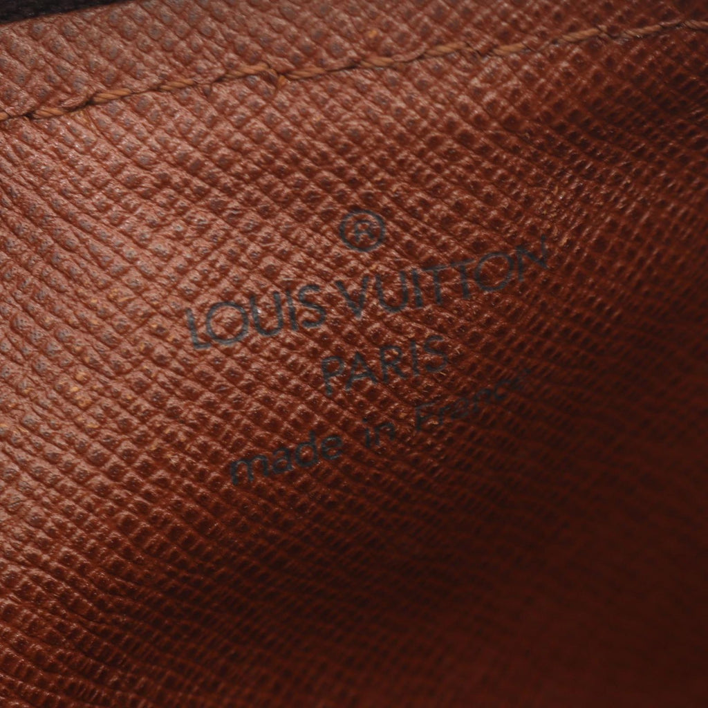 Louis Vuitton Papillon 26 Monogram Vintage Handbag — view 4