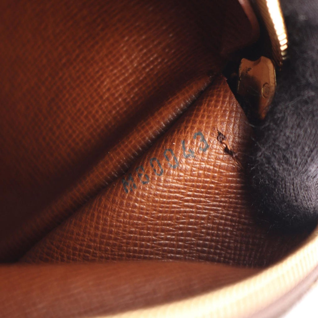 Louis Vuitton Papillon 30 Canvas Leather GM Handbag — view 5