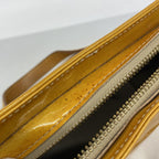 Louis Vuitton Tote Bag Vernis Houston Beige — view 6