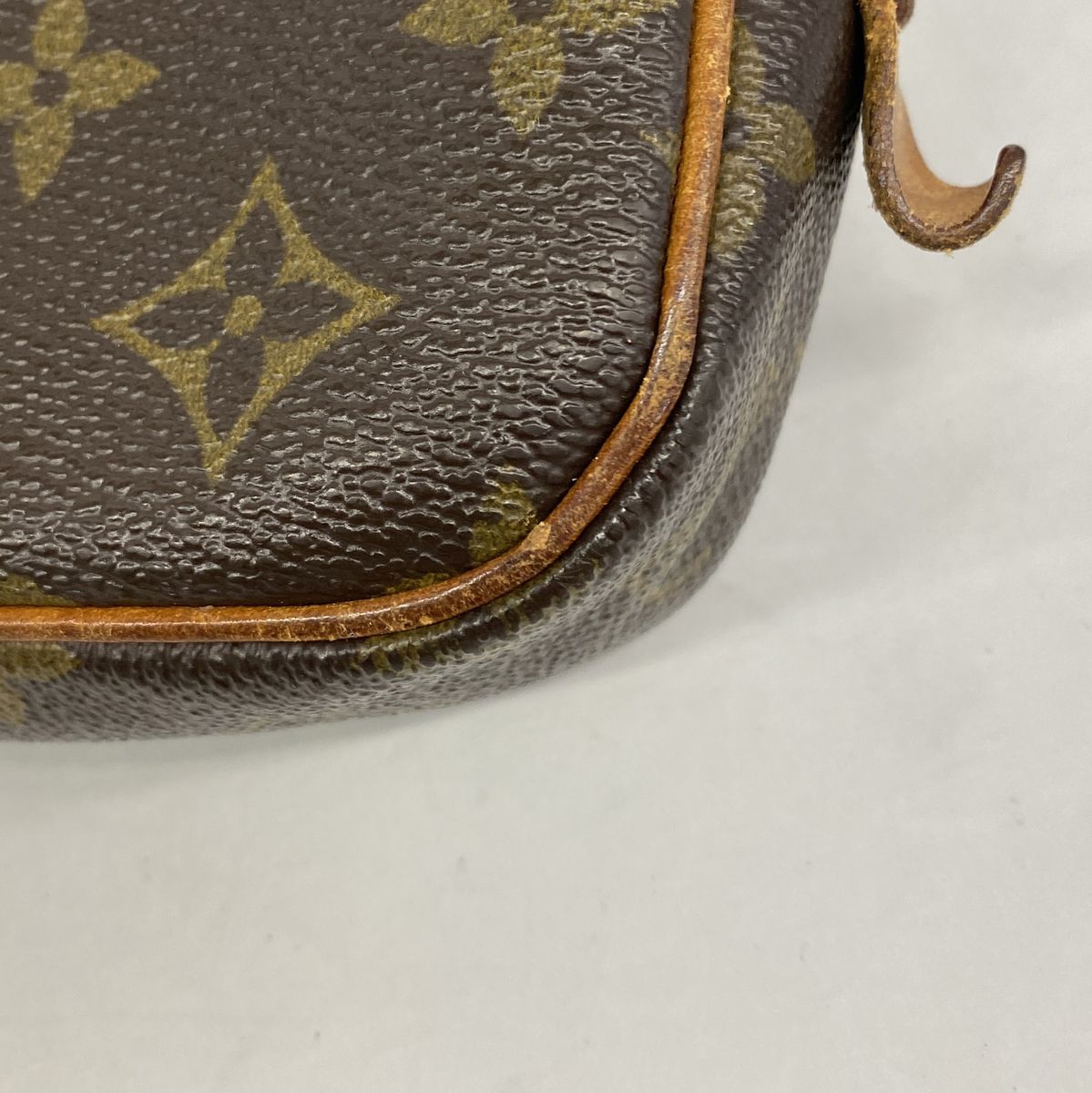 Louis Vuitton Shoulder Bag Monogram Pochette Marly Bandouliere Brown — view 7