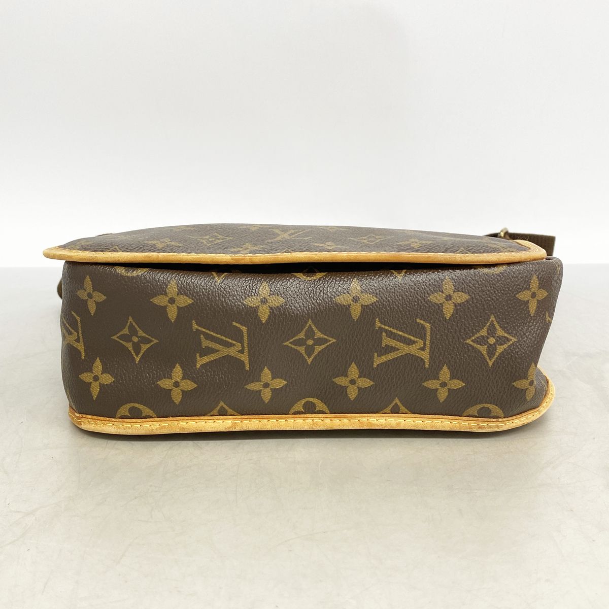 Louis Vuitton Shoulder Bag Monogram Messenger Bosfall PM Brown — view 3