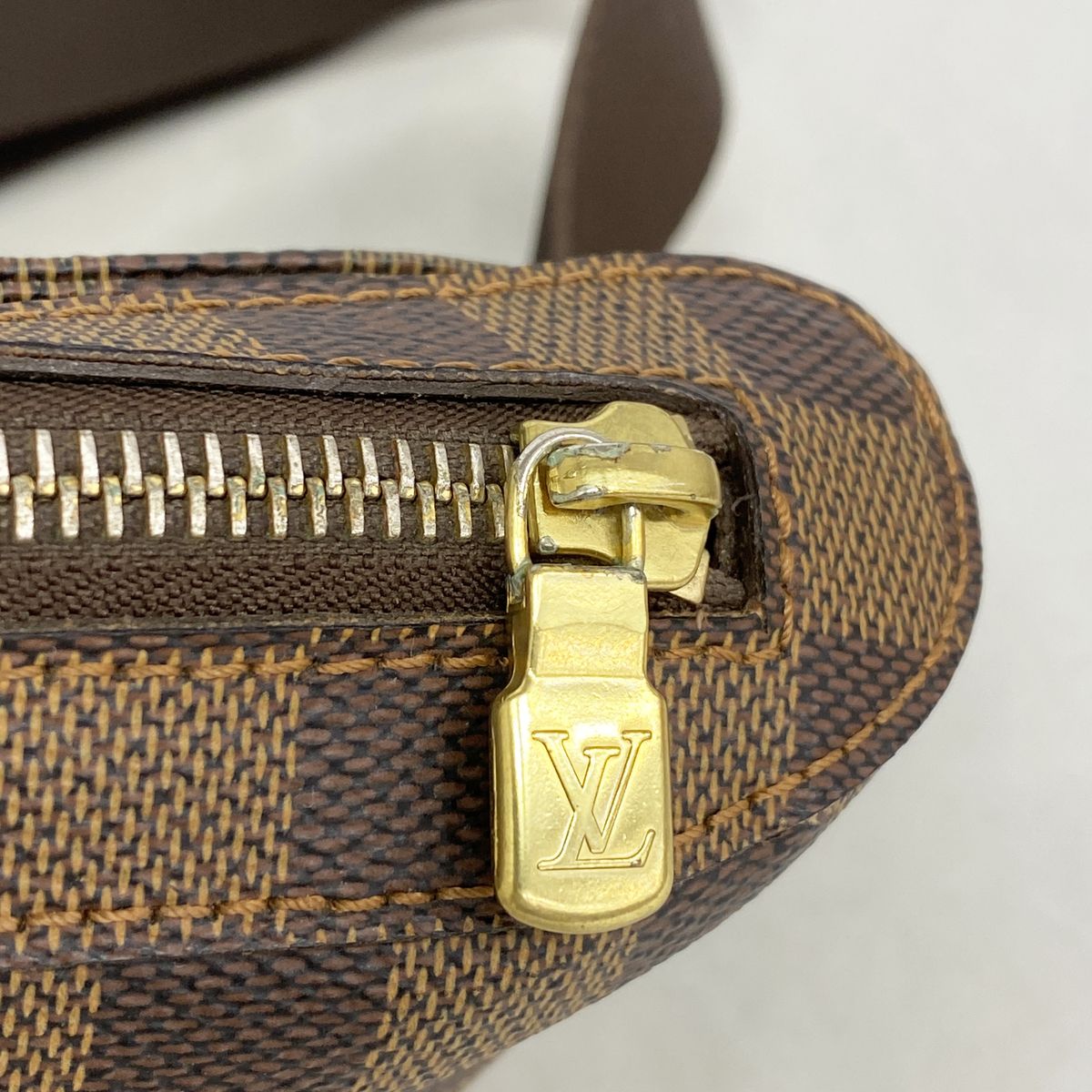 Louis Vuitton Belt Bag Damier Geronimos Ebene — view 8