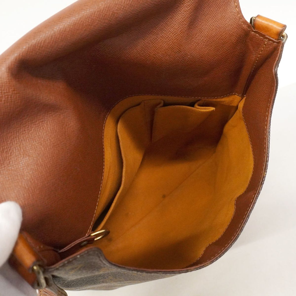 Louis Vuitton Shoulder Bag Monogram Musette Brown — view 4
