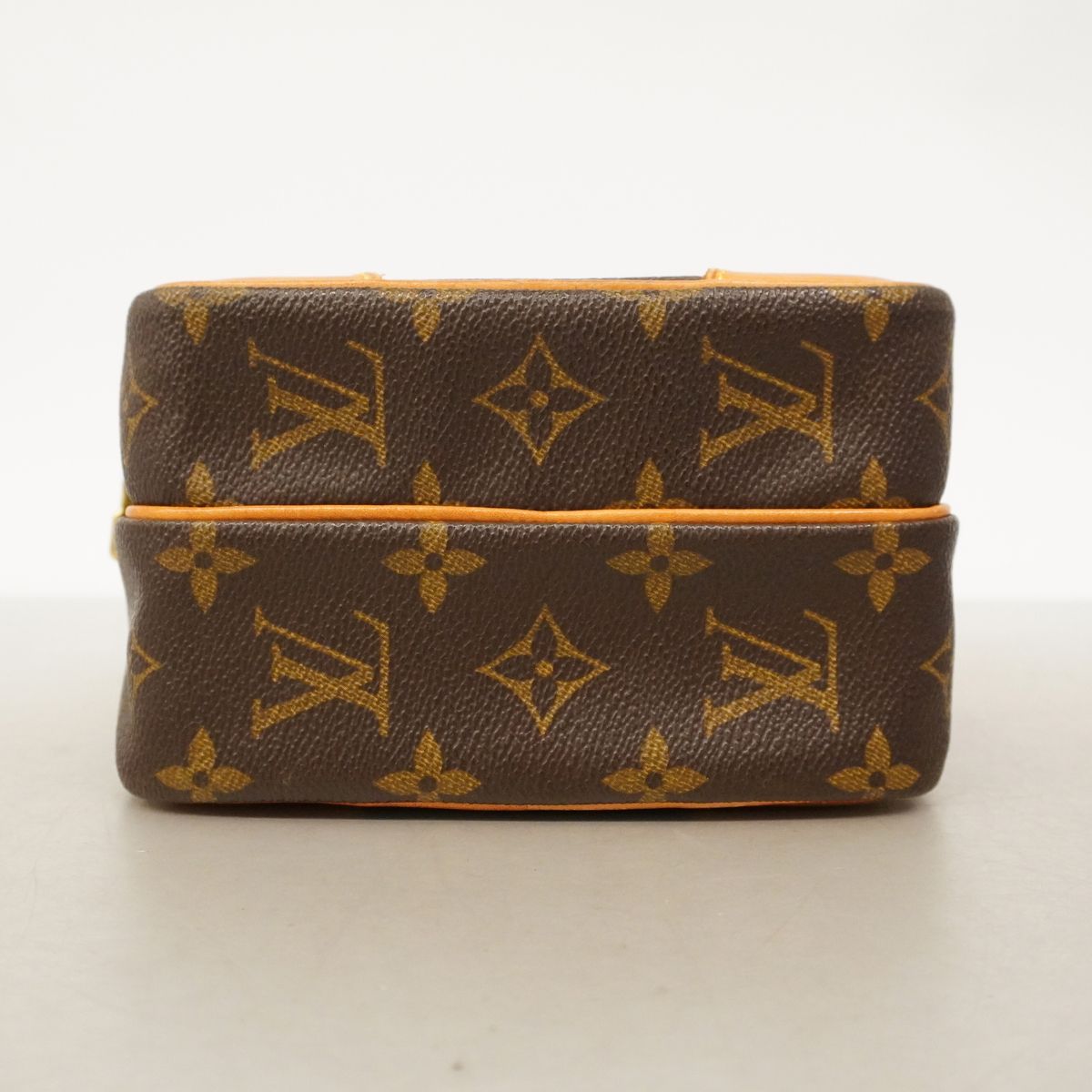 Louis Vuitton Shoulder Bag Monogram Amazon Brown — view 3