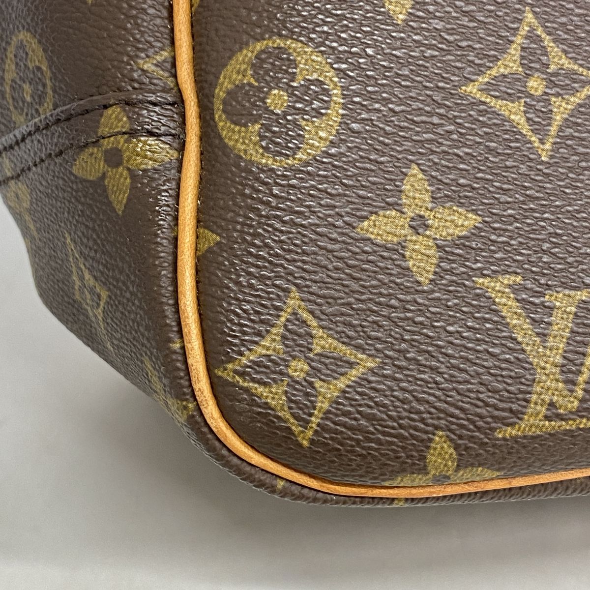 Louis Vuitton Monogram Deauville Brown Handbag — view 8