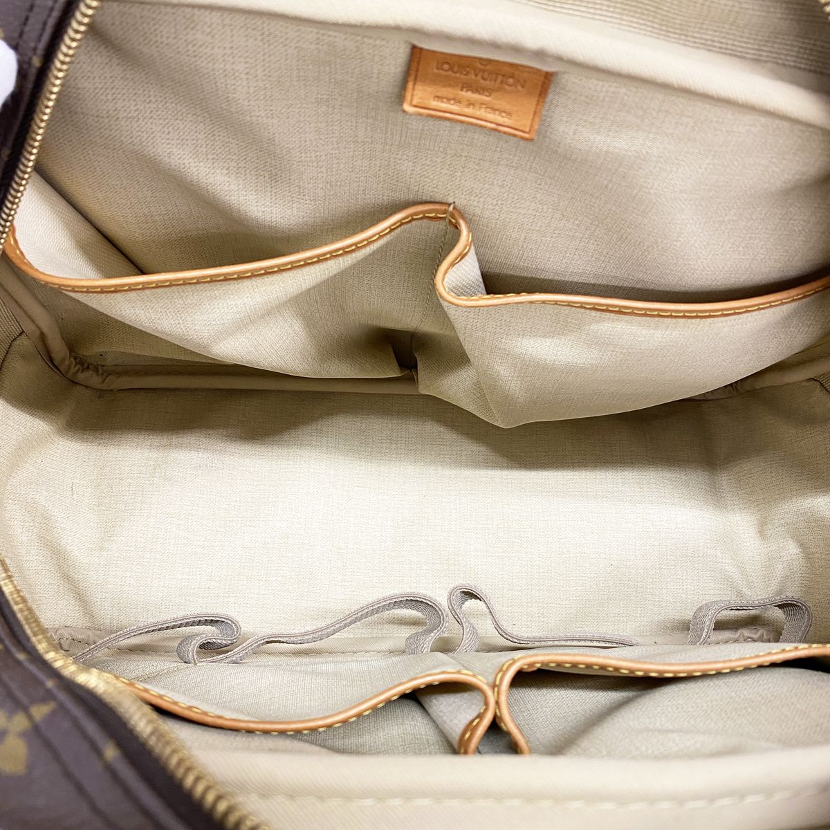 Louis Vuitton Monogram Deauville Brown Handbag — view 4