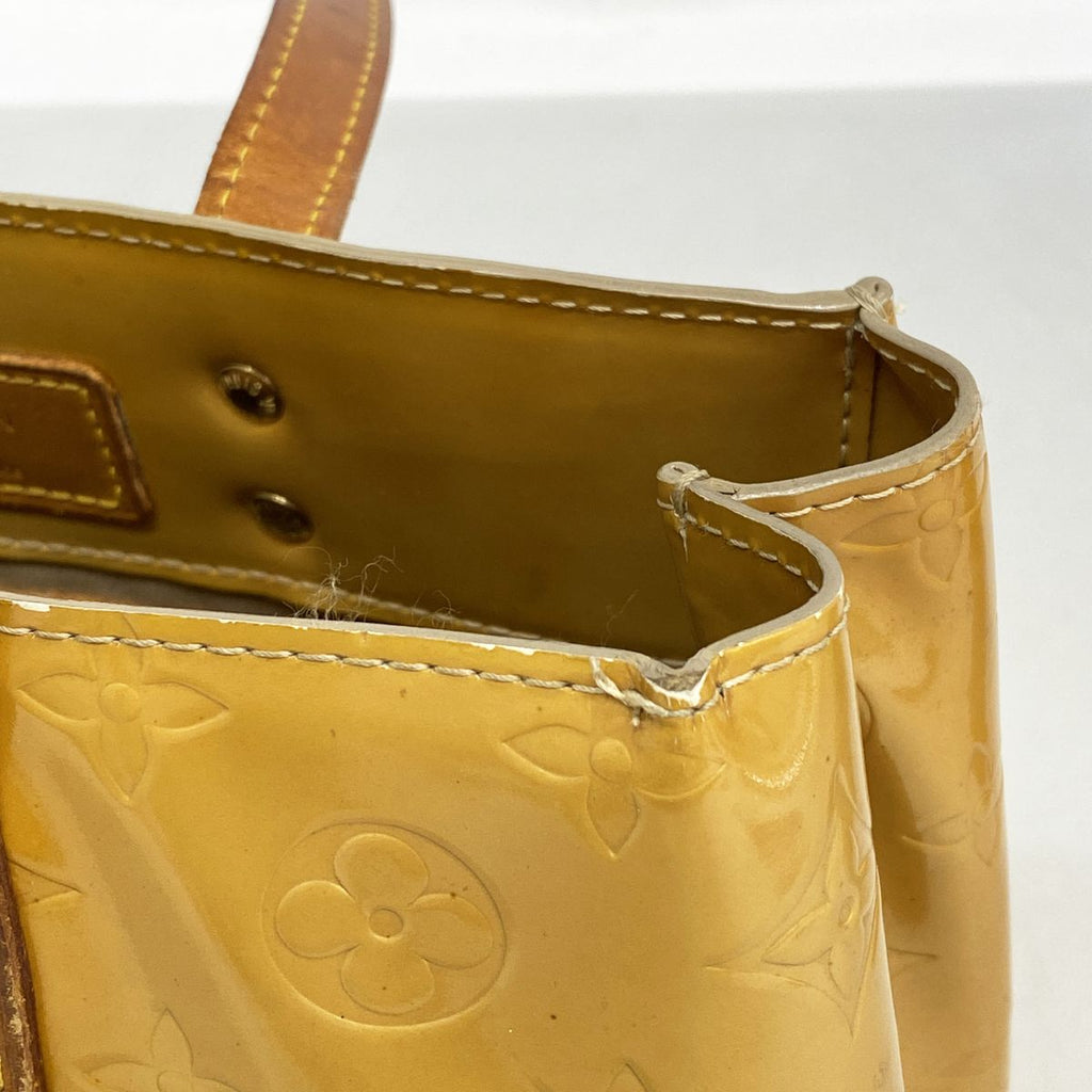 Louis Vuitton Vernis Reed PM Beige Handbag — view 7