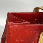 Louis Vuitton Tote Bag Vernis Reed MM Rouge — view 7