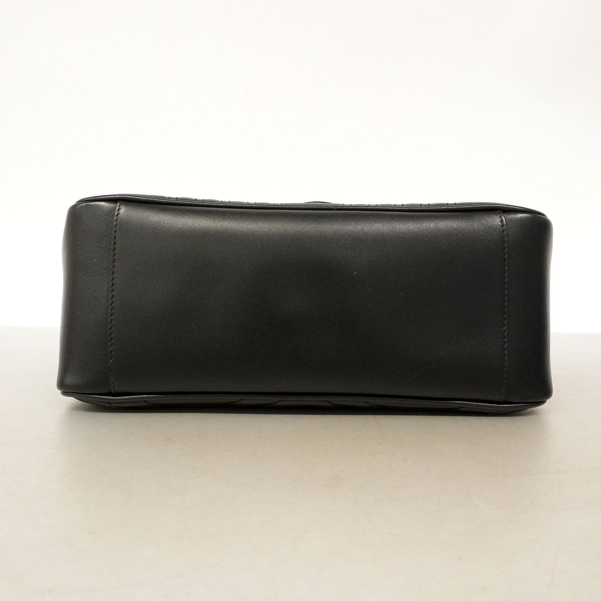 Gucci GG Marmont Leather Black Gold 2-Way Bag — view 3
