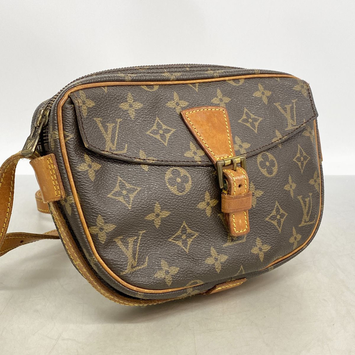Louis Vuitton Shoulder Bag Monogram Jeune Fille PM Brown — view 2