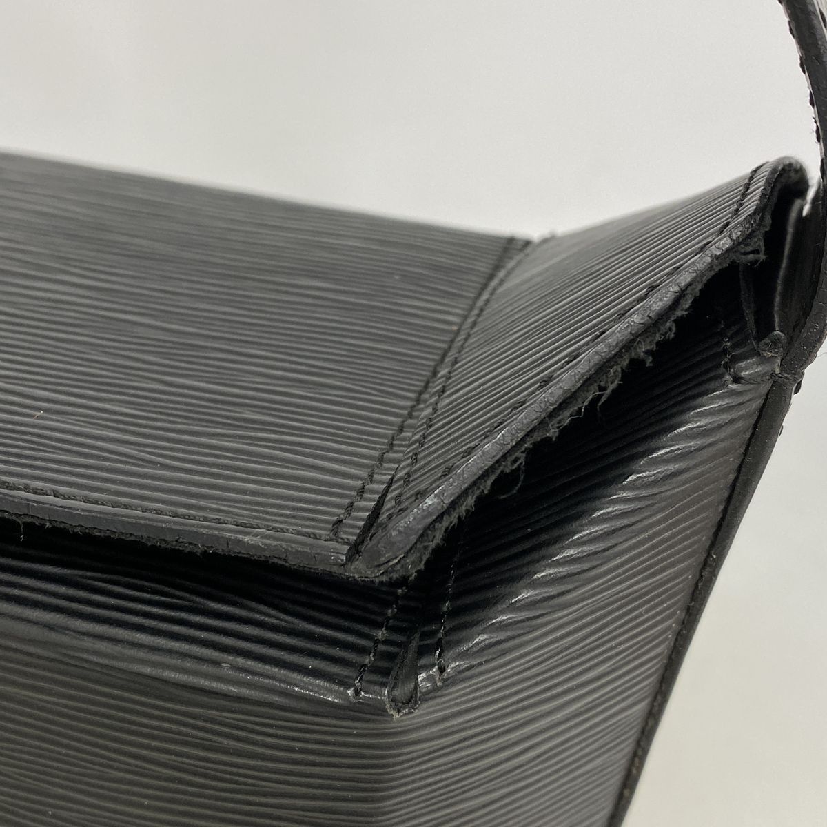 Louis Vuitton Shoulder Bag Epi Sac Saw Noir — view 8