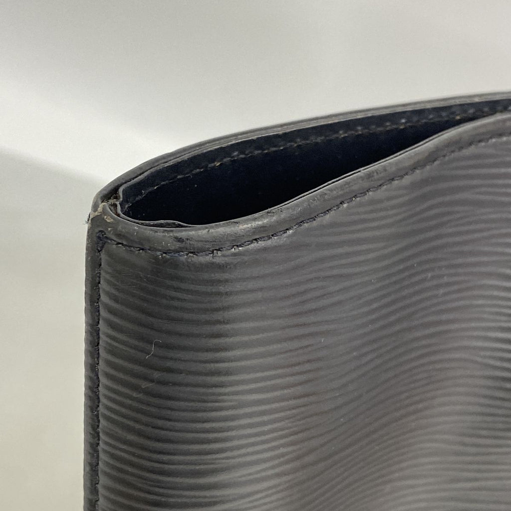 Louis Vuitton Epi Nocturne Noir Handbag — view 7