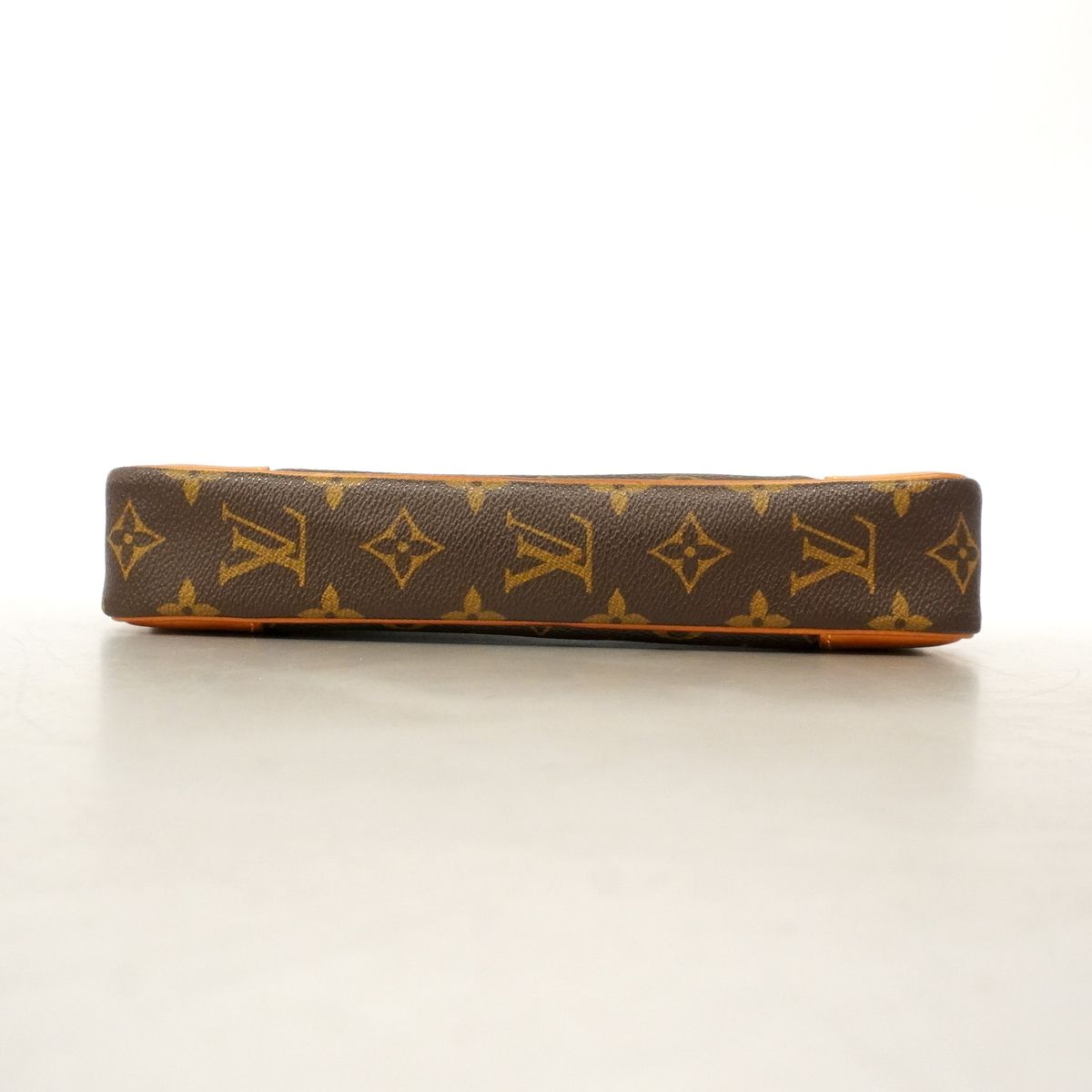 Louis Vuitton Clutch Monogram Marly Dragonne GM Brown — view 3