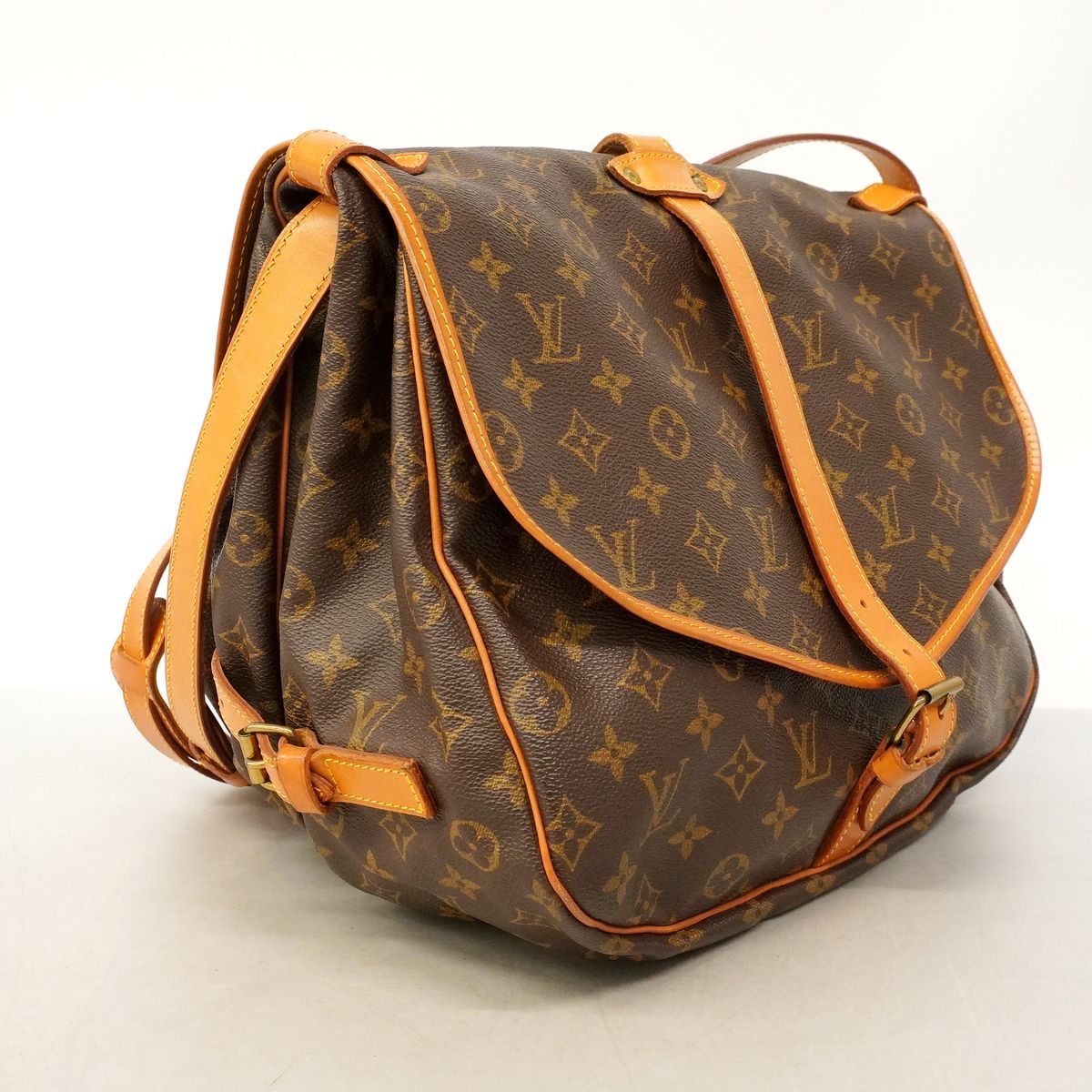 Louis Vuitton Shoulder Bag Monogram Saumur 35 Brown — view 2