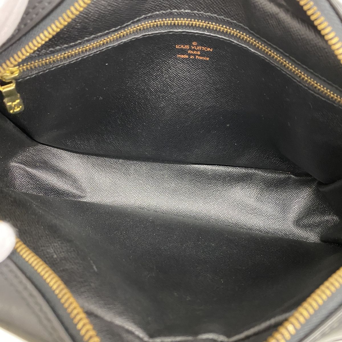 Louis Vuitton Shoulder Bag Epi Trocadero 27 Noir — view 4