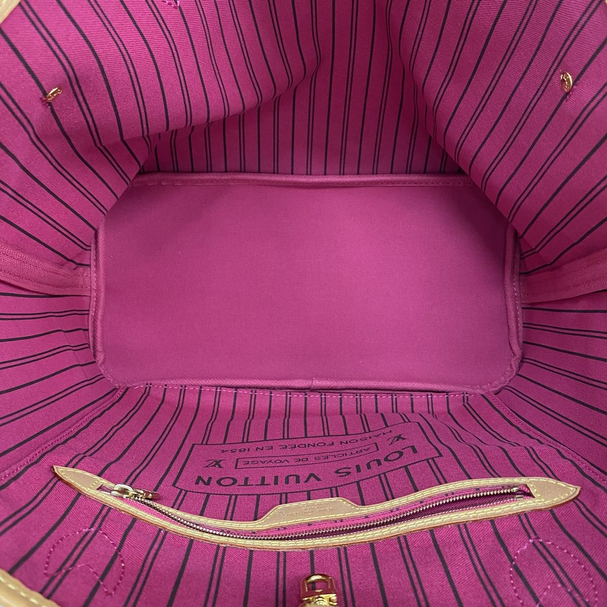 Louis Vuitton Tote Bag Monogram Neverfull MM Pivoine — view 4