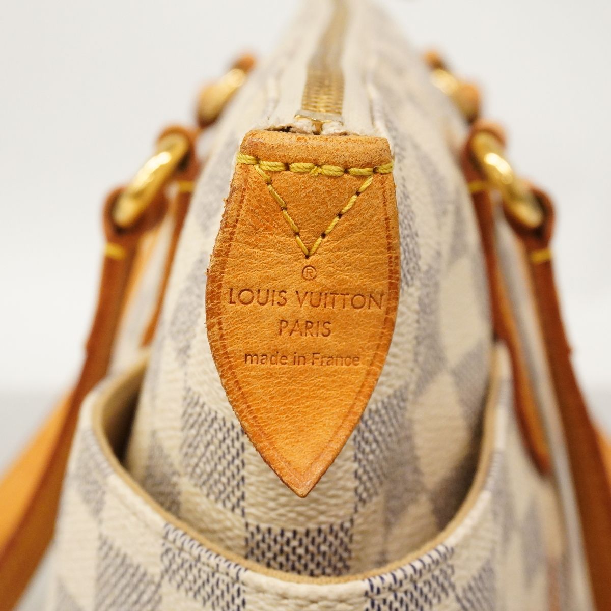 Louis Vuitton Tote Bag Damier Azur Totally PM White — view 5