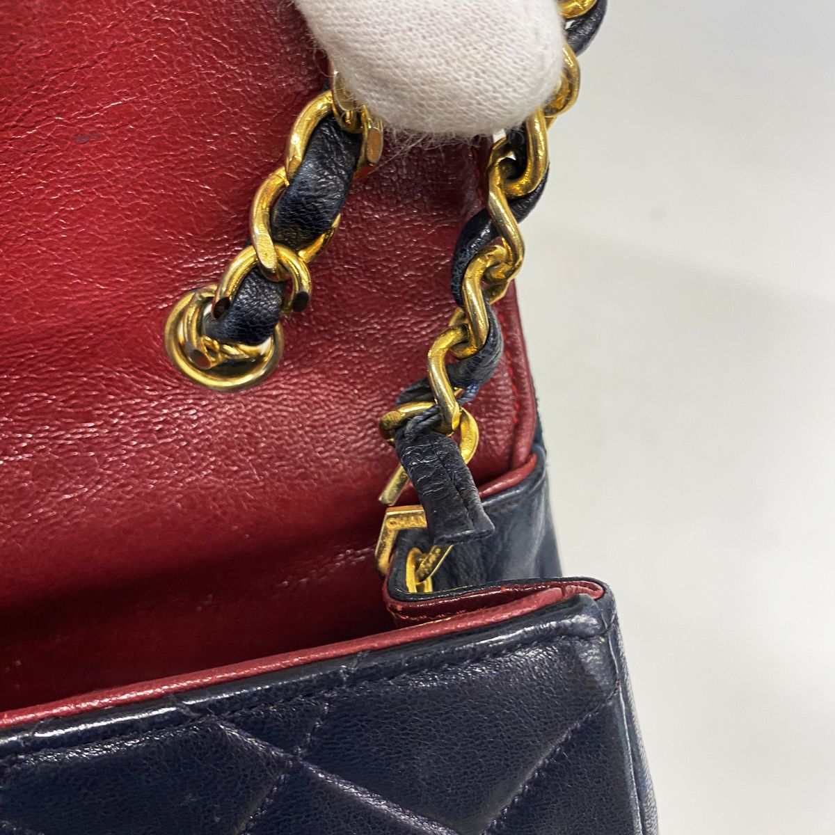 Chanel Shoulder Bag Mini Quilted Lambskin Black Gold — view 8