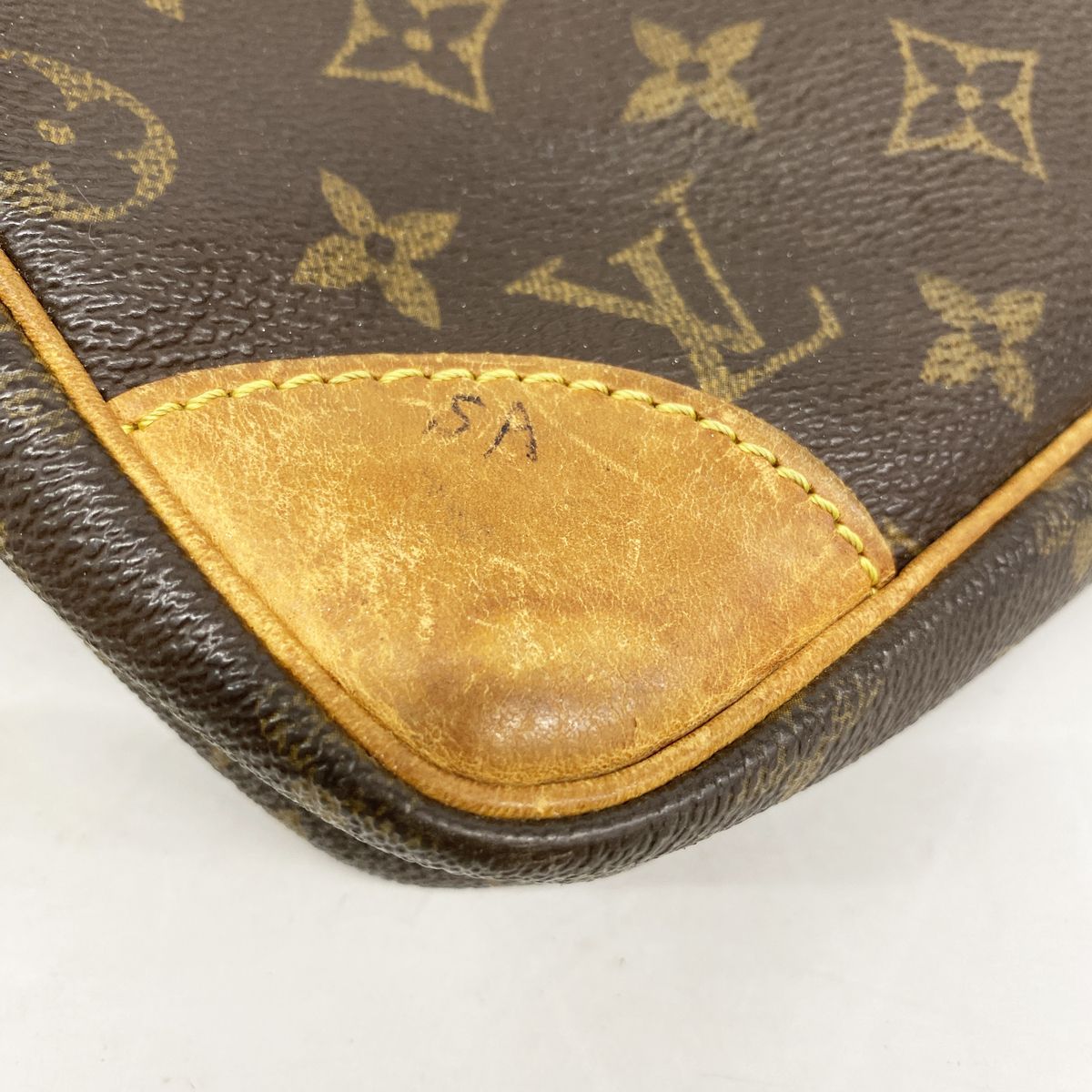 Louis Vuitton Clutch Monogram Marly Dragonne GM Brown — view 6