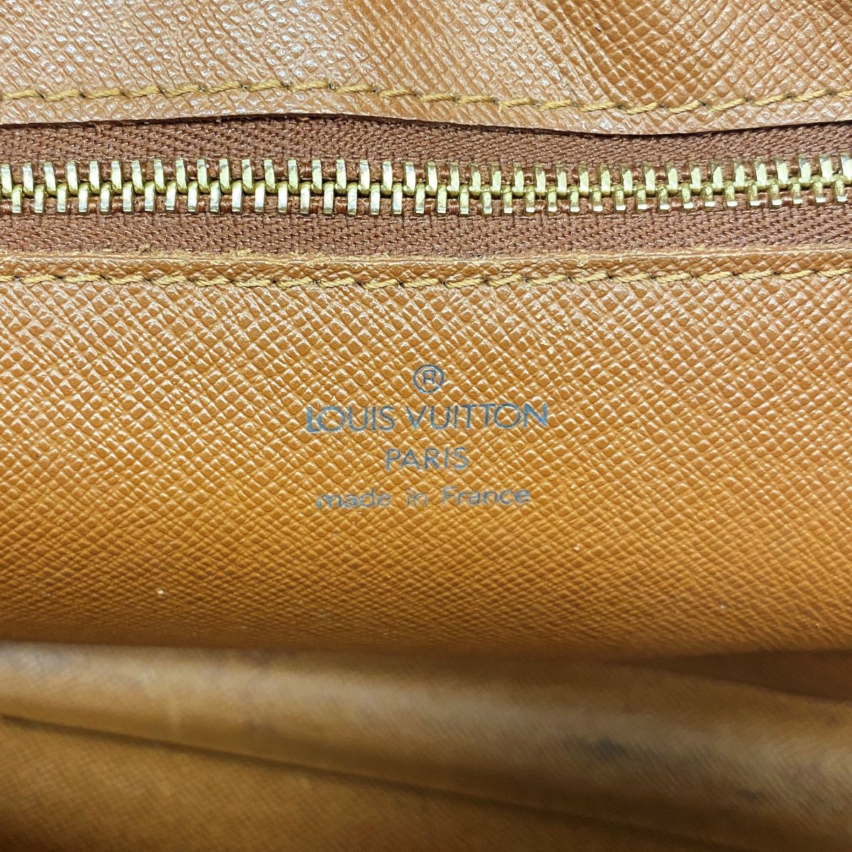 Louis Vuitton Clutch Monogram Marly Dragonne GM Brown — view 5