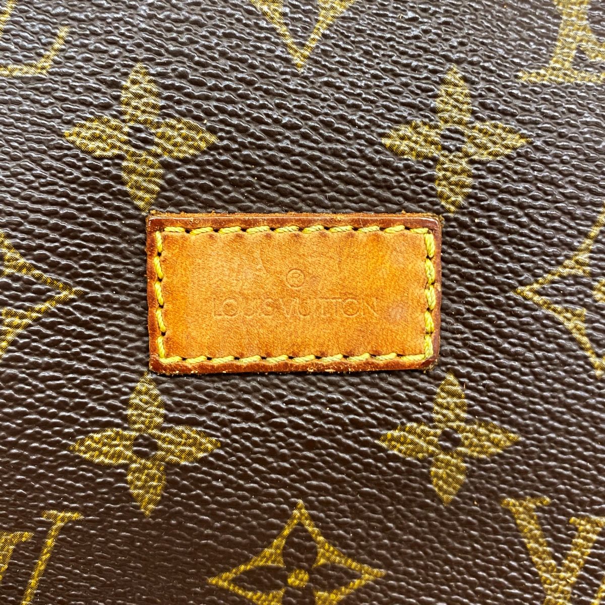 Louis Vuitton Shoulder Bag Monogram Saumur 30 Brown — view 5