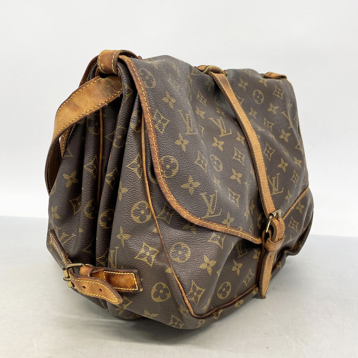 Louis Vuitton Shoulder Bag Monogram Saumur 35 Brown — view 2