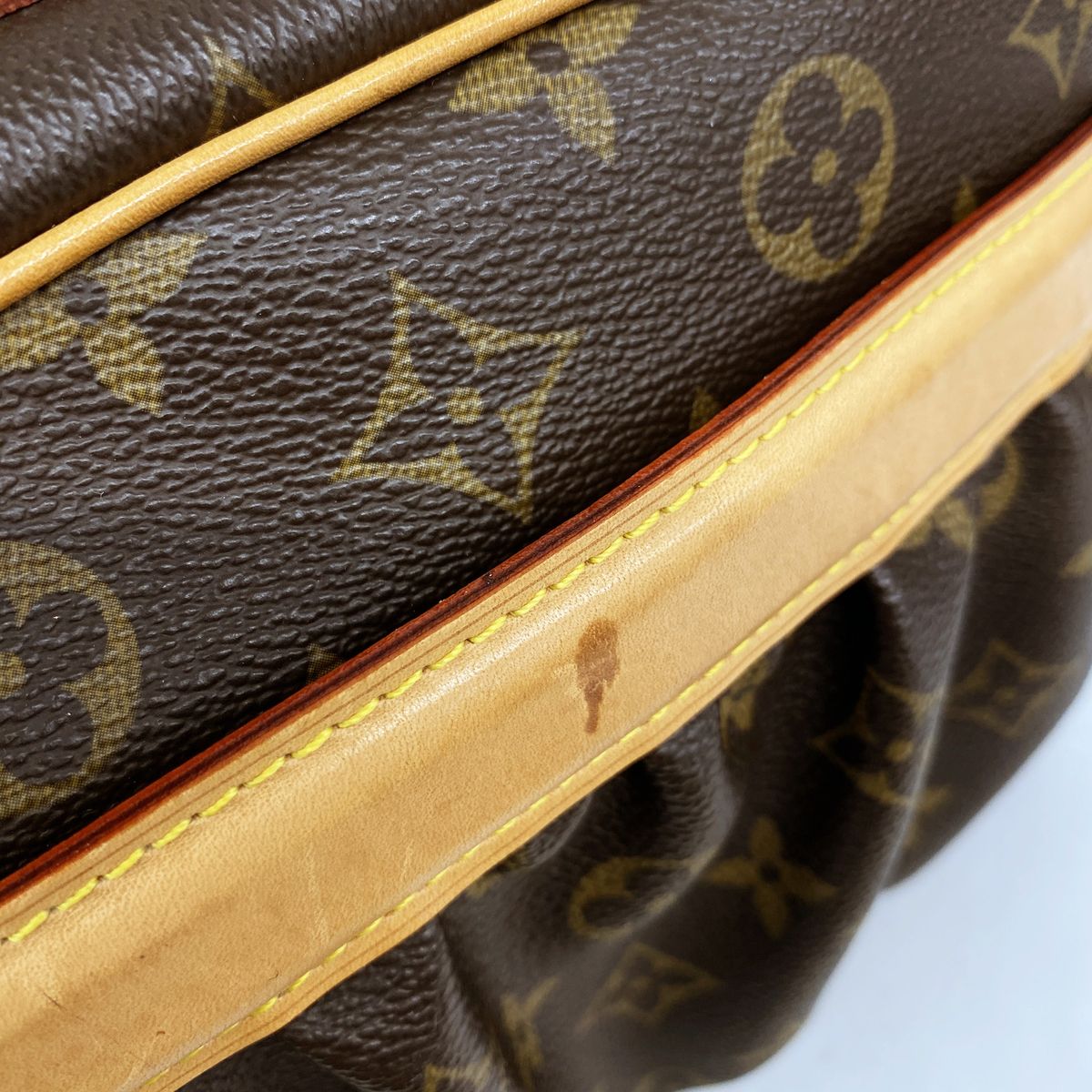 Louis Vuitton Monogram Clara Brown Handbag — view 7