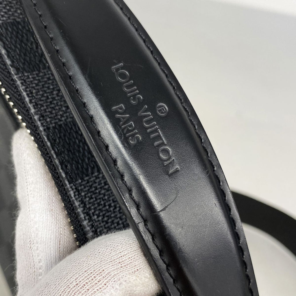 Louis Vuitton Belt Bag Damier Graphite Ambler Black — view 8