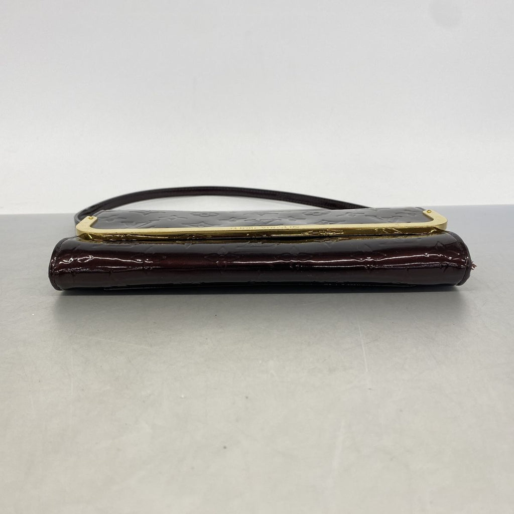Louis Vuitton Vernis Rossmore MM Rouge Fauvist Handbag — view 3