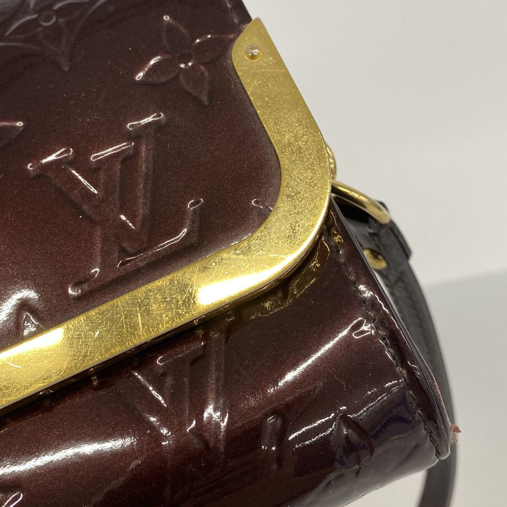 Louis Vuitton Vernis Rossmore MM Rouge Fauvist Handbag — view 8
