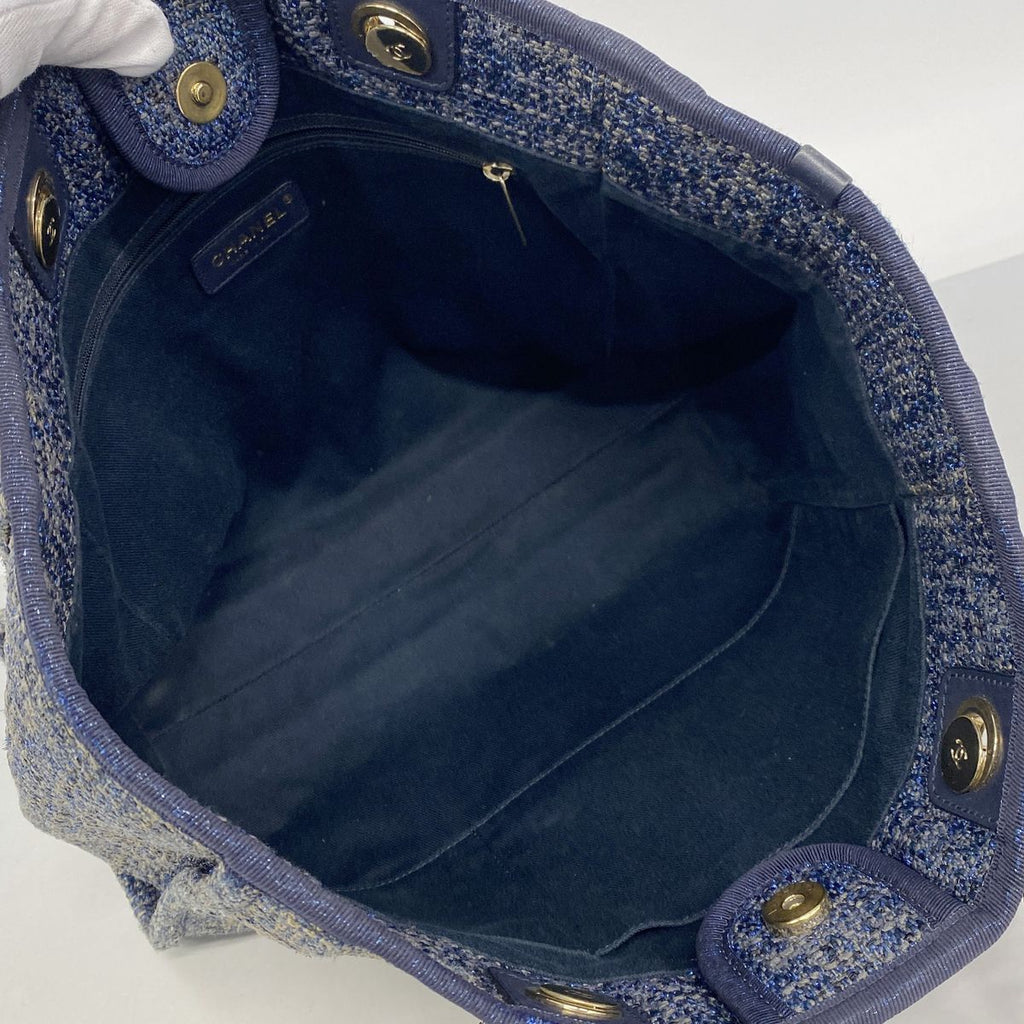 Chanel Tote Bag Deauville Tweed Blue Gold — view 4