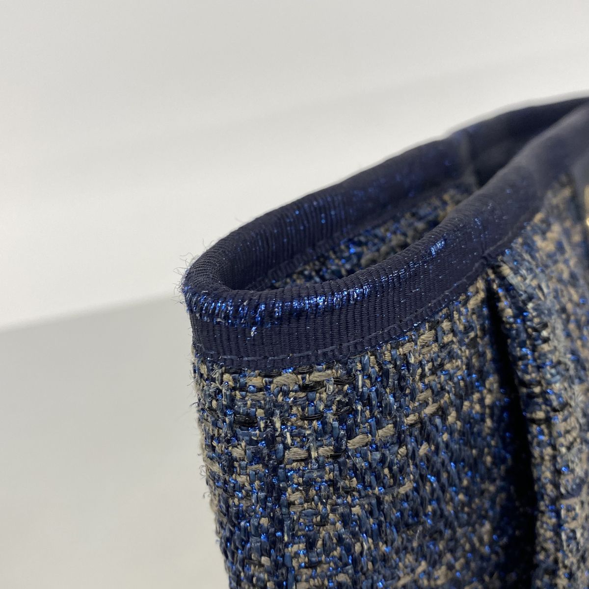 Chanel Tote Bag Deauville Tweed Blue Gold — view 6