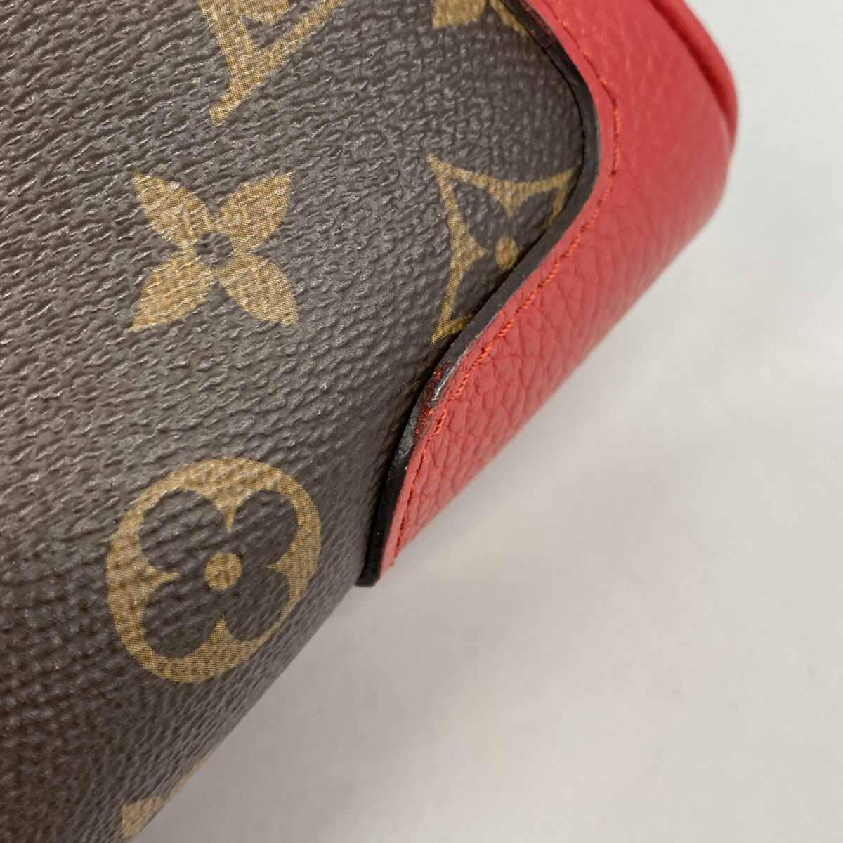 Louis Vuitton Monogram Retiro Coquelicot 2-Way Bag — view 8